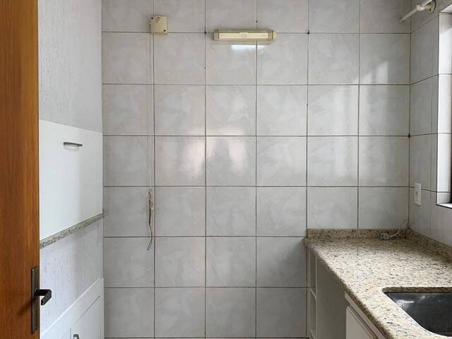 #1645 - Apartamento para Venda em Caxias do Sul - RS - 2